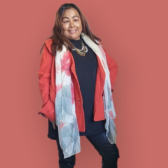 Floral Cream and Red Scarf - Picture 9 of 10